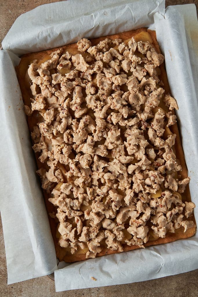 apple pie ready to bake