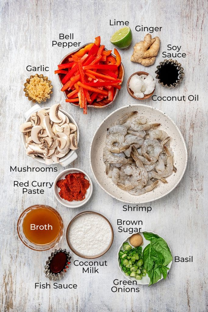Ingredients needed to make coconut curry soup with shrimp