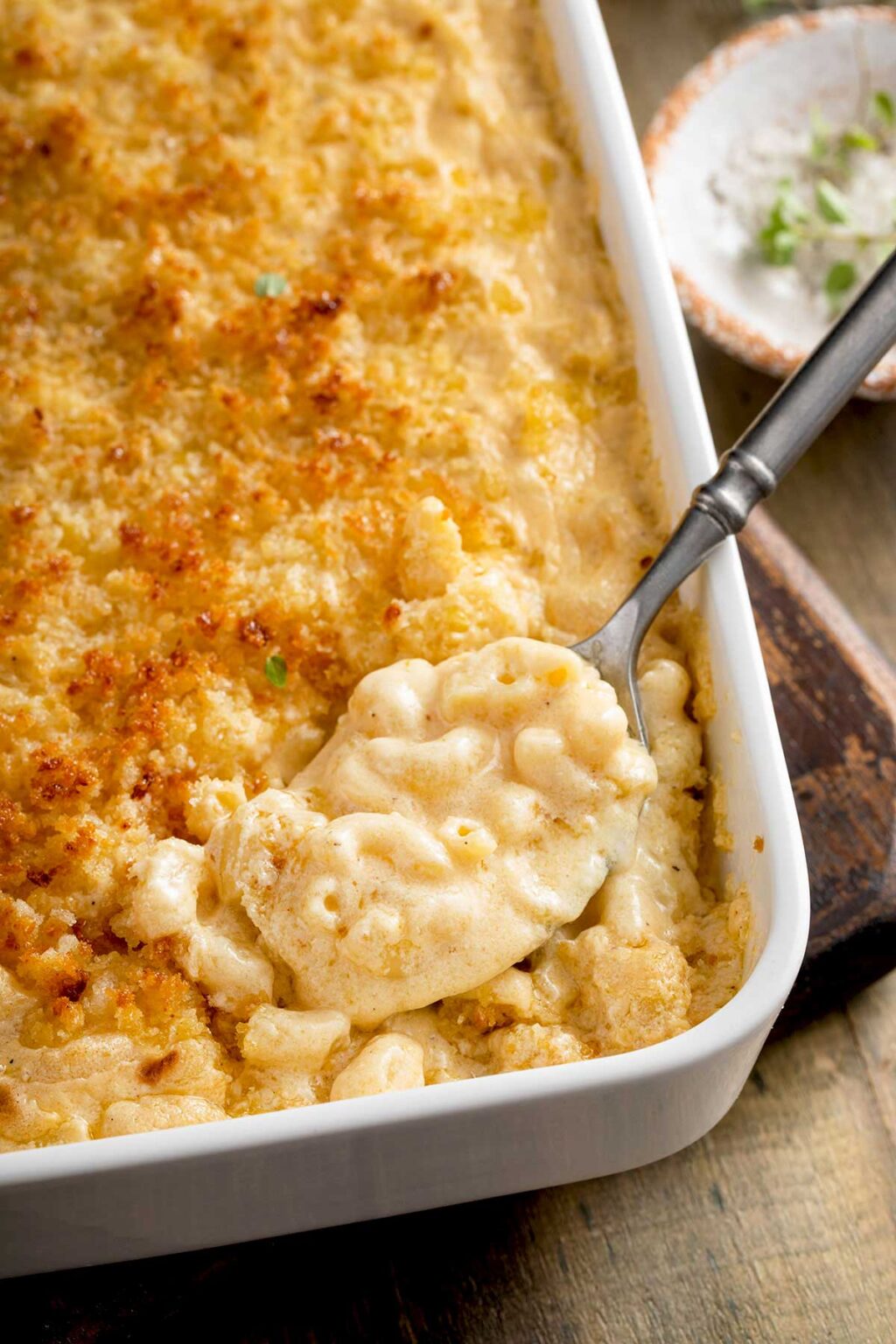 Homemade Baked Mac and Cheese: A Cheesy Delight for All Ages