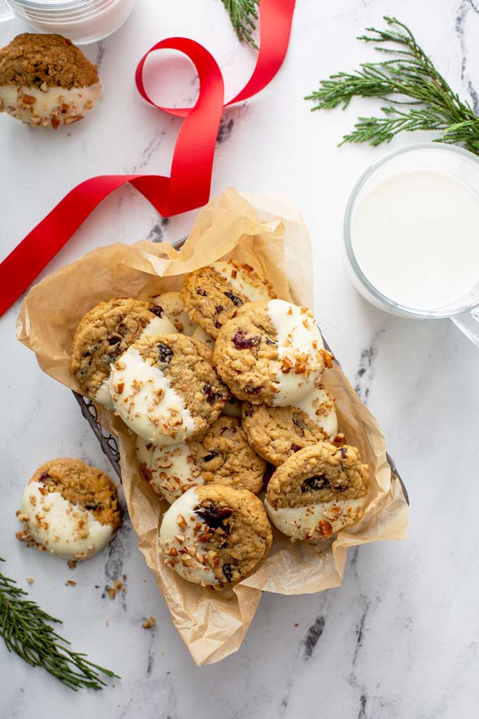 A basket filled with oatmeal cranberry cookies

