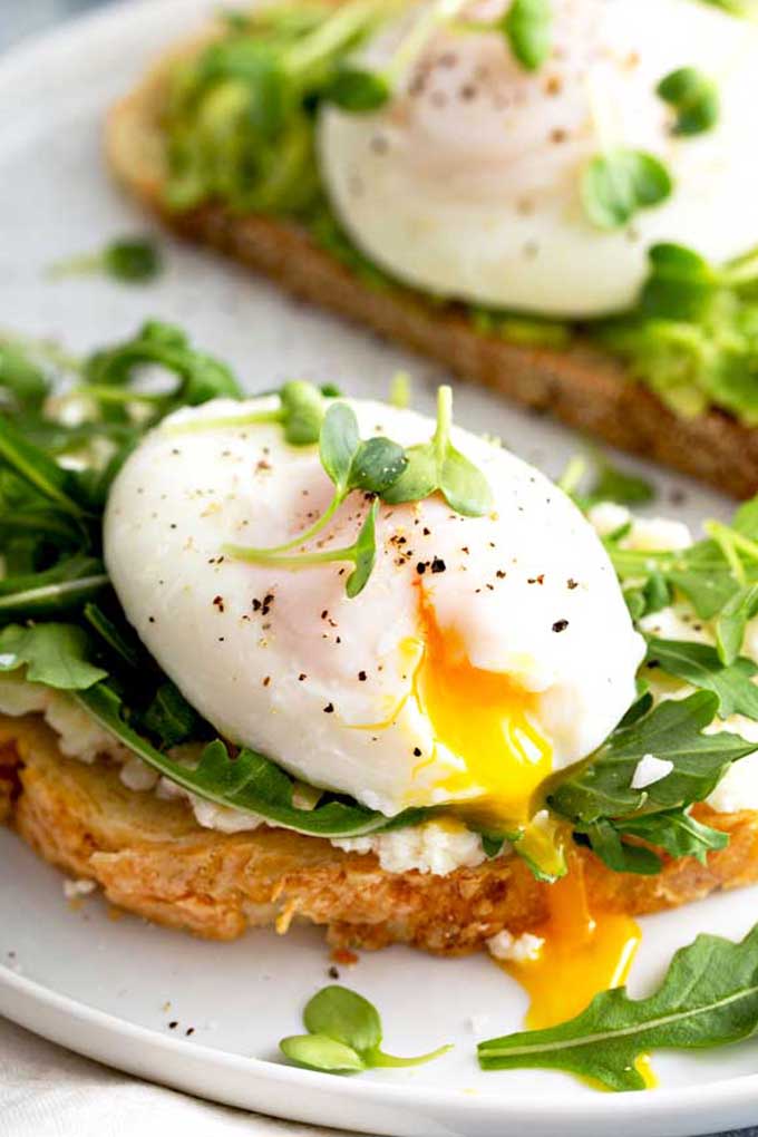 Making Poached Eggs the Easy Way with Egg Poacher Cups