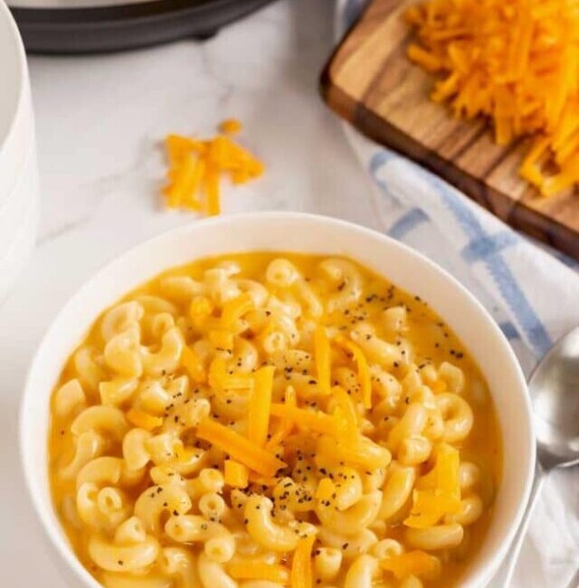 cropped-Best-Instant-Pot-Mac-and-Cheese-5-650x975-1.jpeg