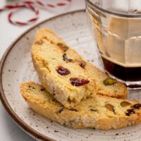 Biscotti served with coffee.