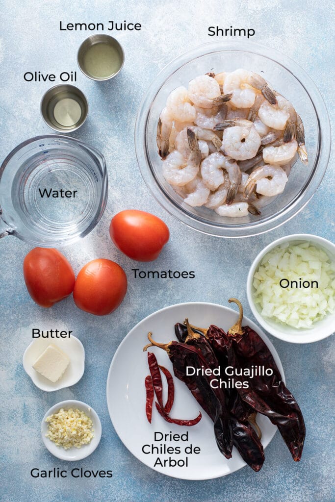 Ingredients needed to make Cmarones a la diabla (spicy shrimp)