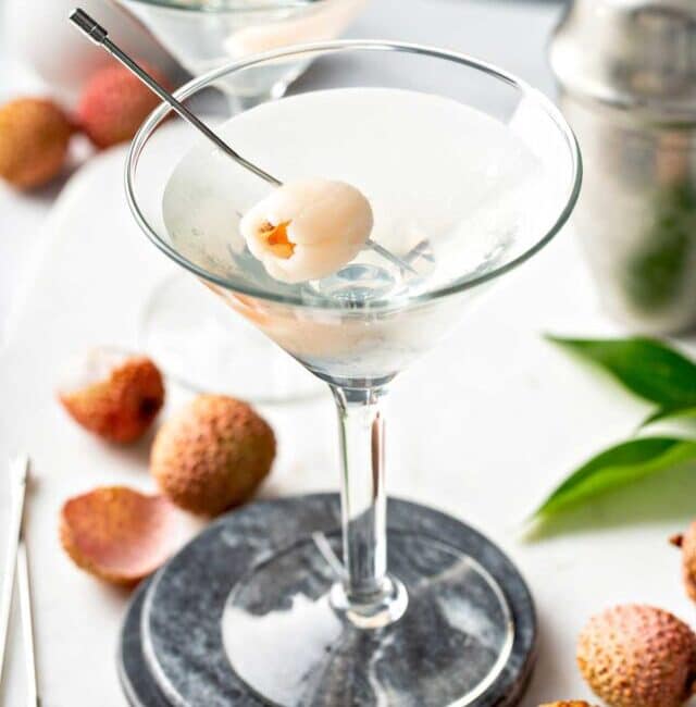 cropped-Lychee-Martini-Cocktail-2.jpg