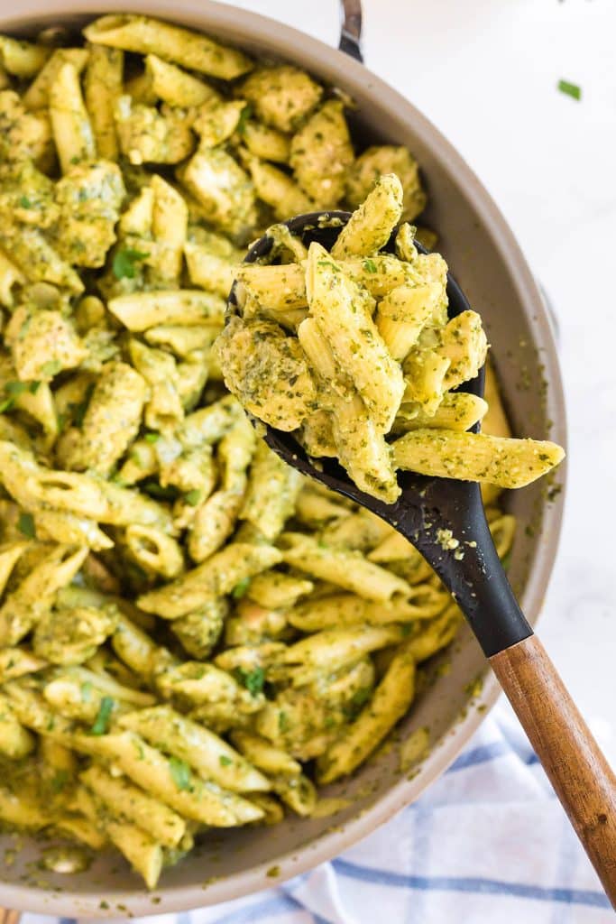 Top view of creamy pasta in a skillet.