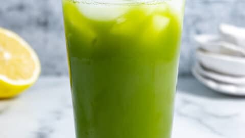 Green Juice Recipe (Easy, Fresh & Kid-Friendly) - Lemon Blossoms